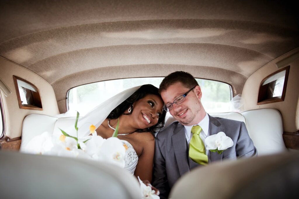 La búsqueda puede ser difícil, pero no imposible, el fotógrafo de tu boda tiene que ser algo muy especial.